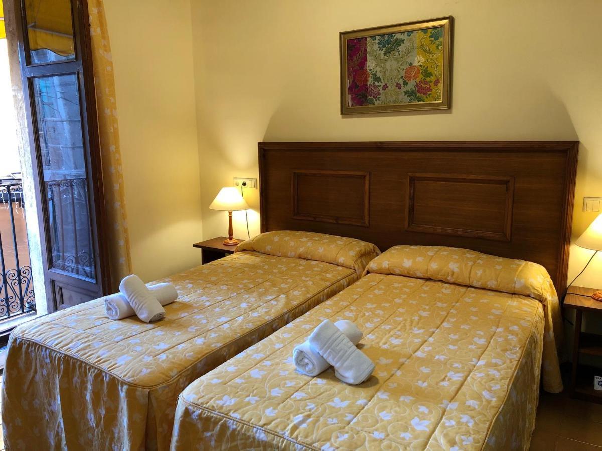 דניה Hostal Loreto מראה חיצוני תמונה