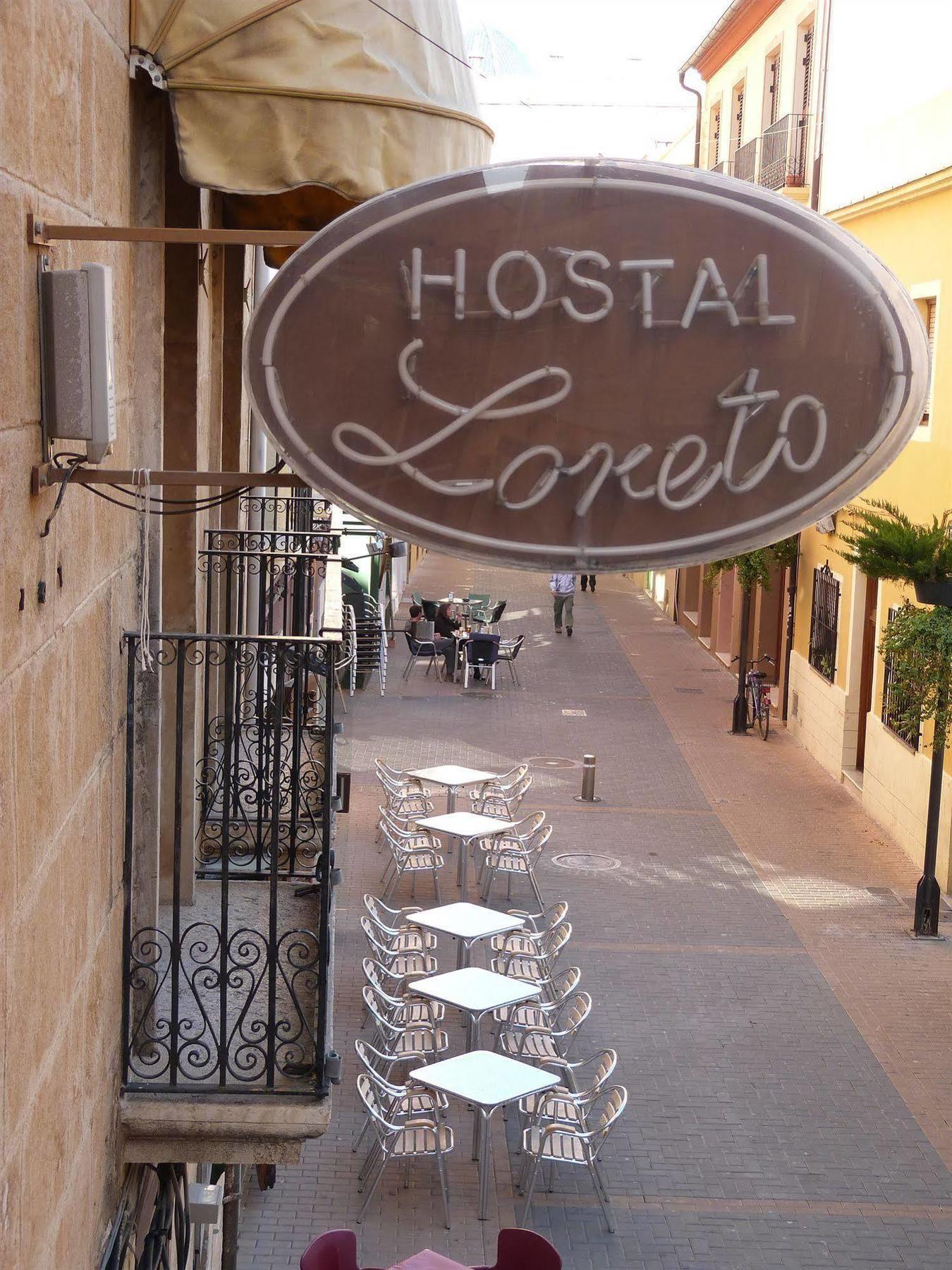 דניה Hostal Loreto מראה חיצוני תמונה