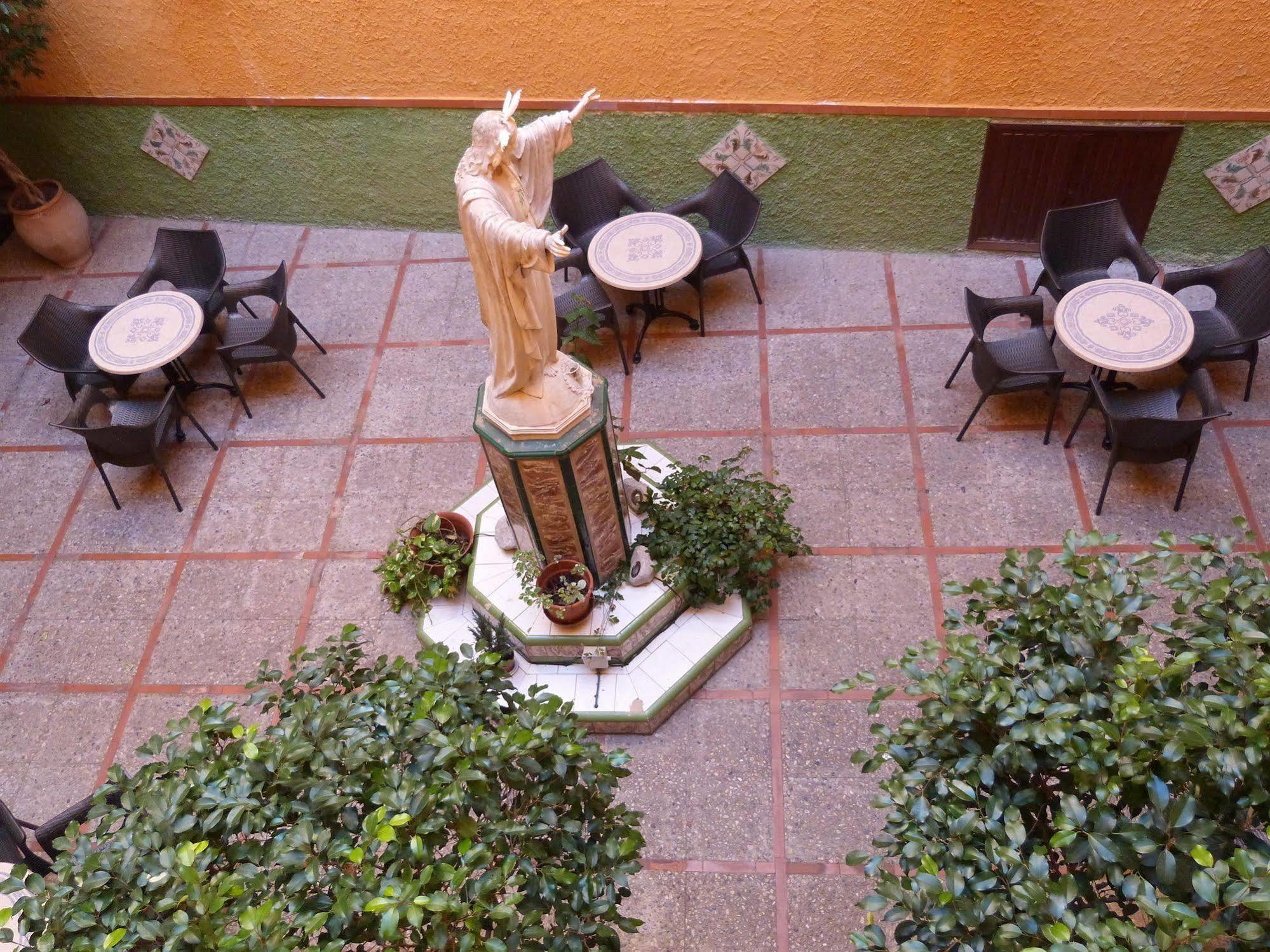 דניה Hostal Loreto מראה חיצוני תמונה